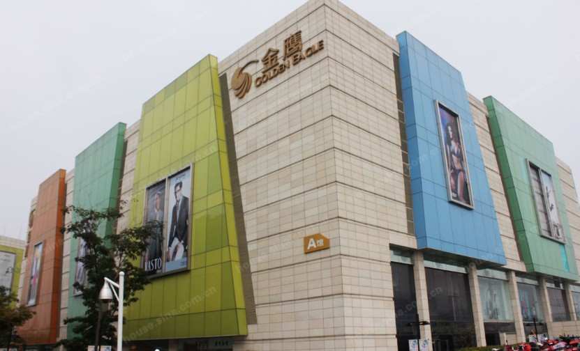阳春金鹰奥莱城